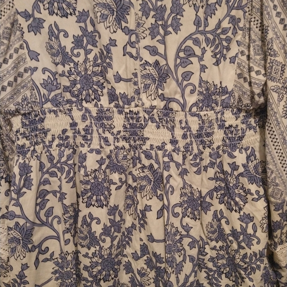 Beautiful Sweet Bohemian Blouse LG So cute! 🥰 Casual Or Dressy - Picture 4 of 8